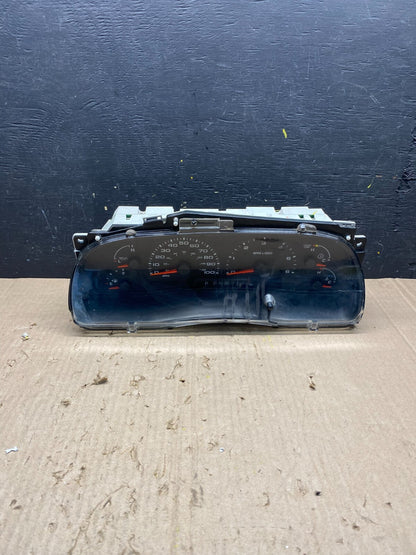 2000 2001 2002 Ford Expedition Speedometer Instrument Gauge Cluster N2605 DG0