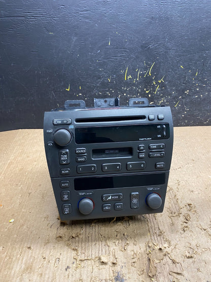 1998 to 2001 Cadillac Seville Radio CD Player Climate Control OEM Z9824 DG0