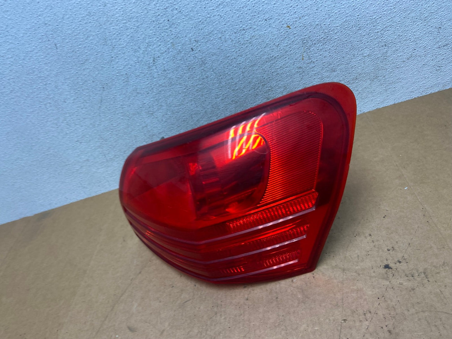 2008 to 2015 Nissan Rogue Right Passenger Rh Side Tail Light AE3143 LK1
