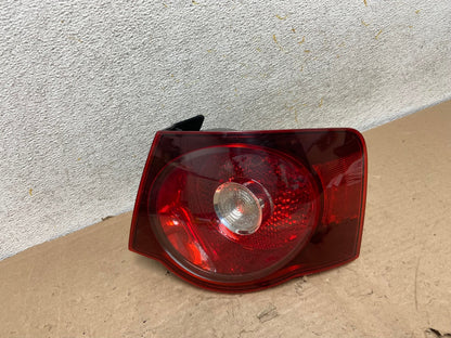2008 2009 2010 Volkswagen Jetta Right Passenger RH Side Tail Light AI1135 LK0