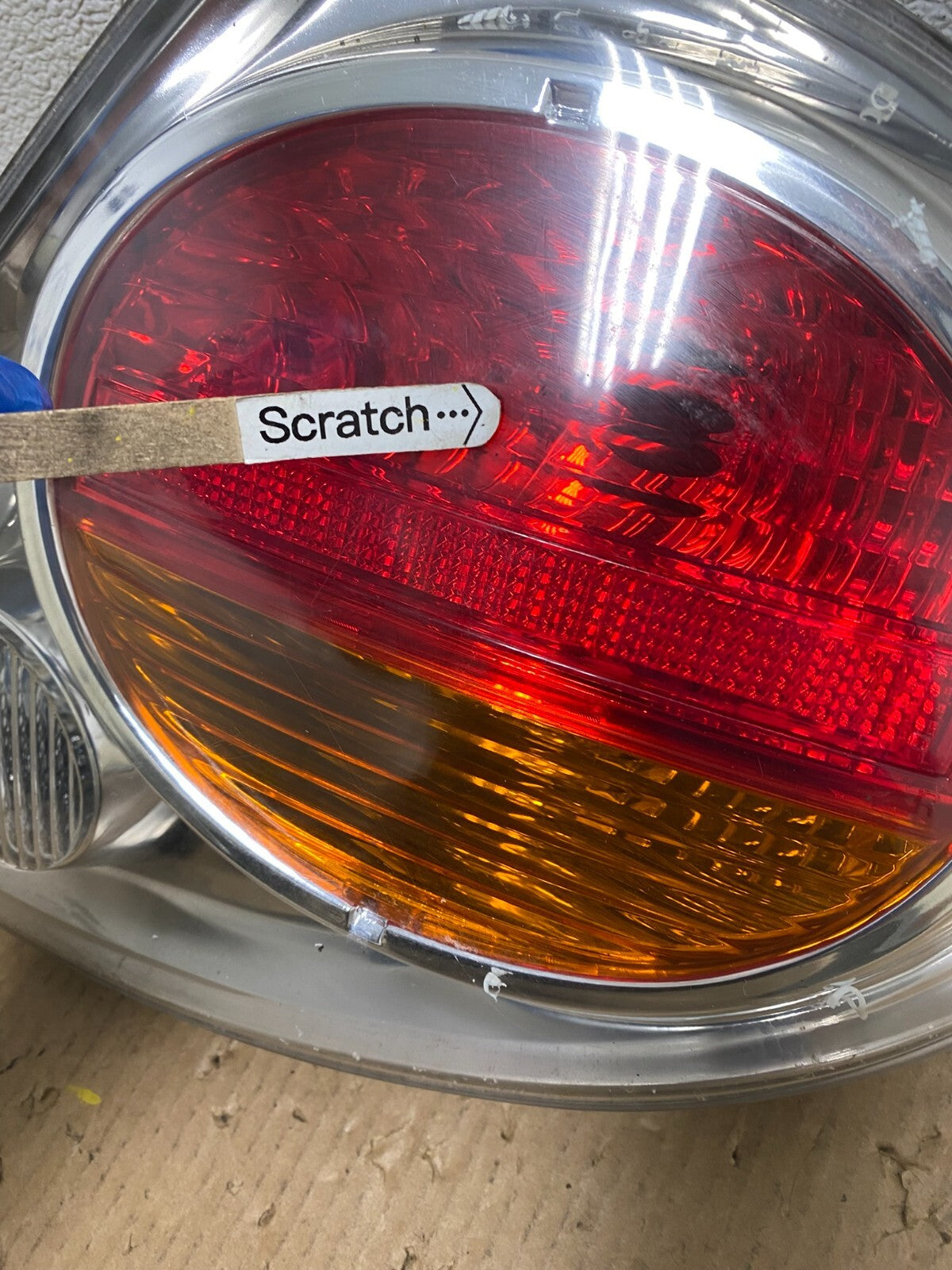 2002 2003 Nissan Maxima Right Passenger RH Side Tail Light G0336 DG13
