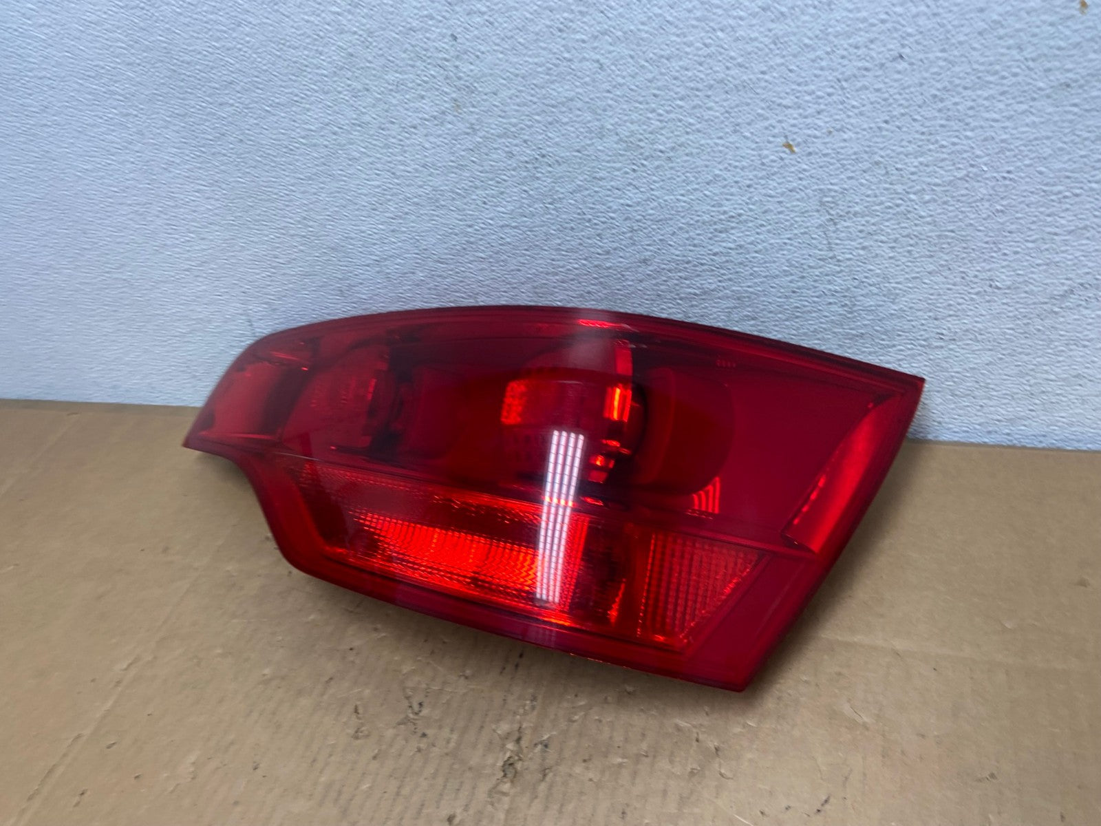 2007 2008 2009 Audi Q7 Right Passenger Rh Side Tail Light AD0930 LK1