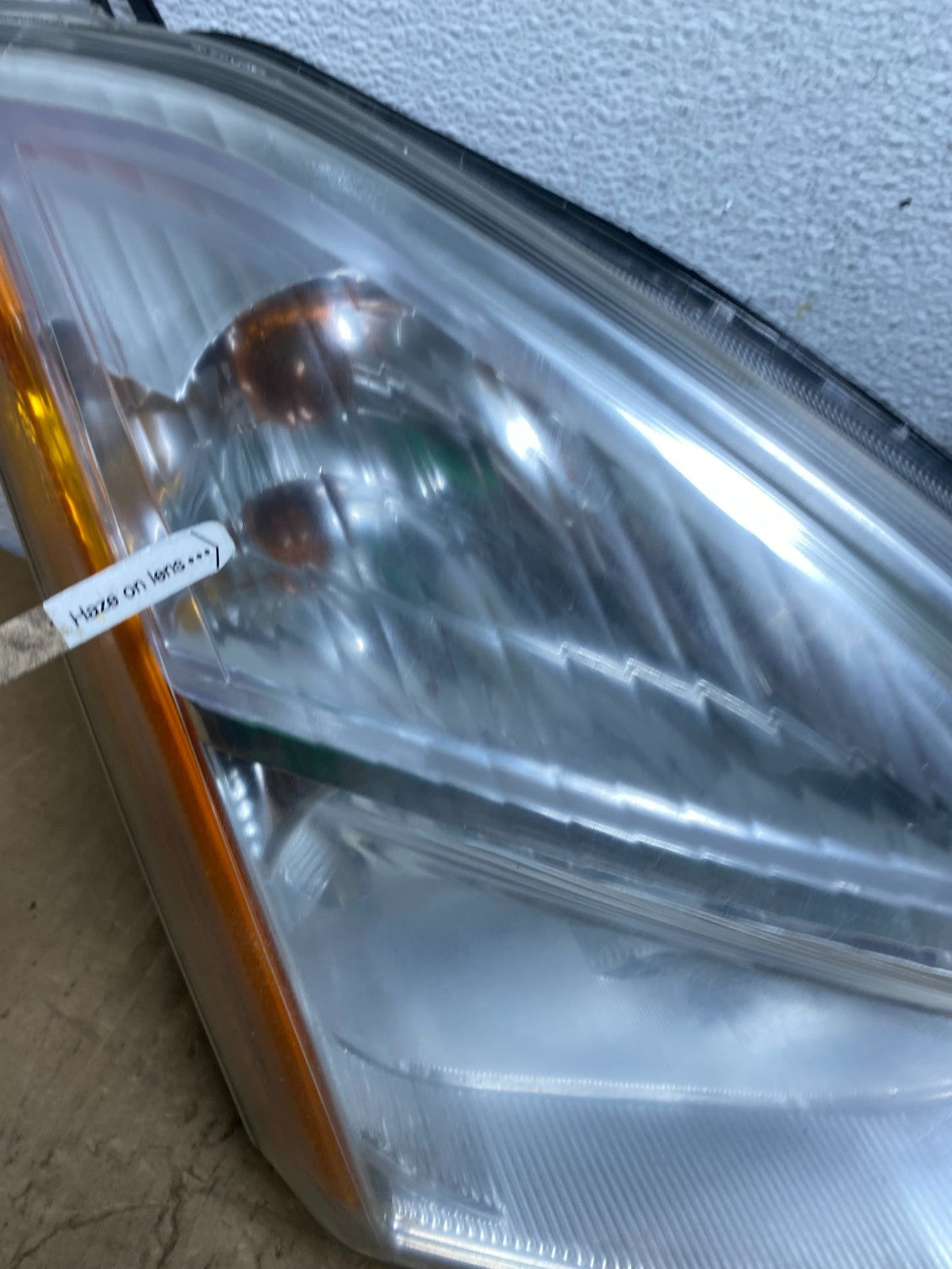 2009-2013 Nissan Rogue Right Passenger Halogen Headlight TYC AD0525 DW4