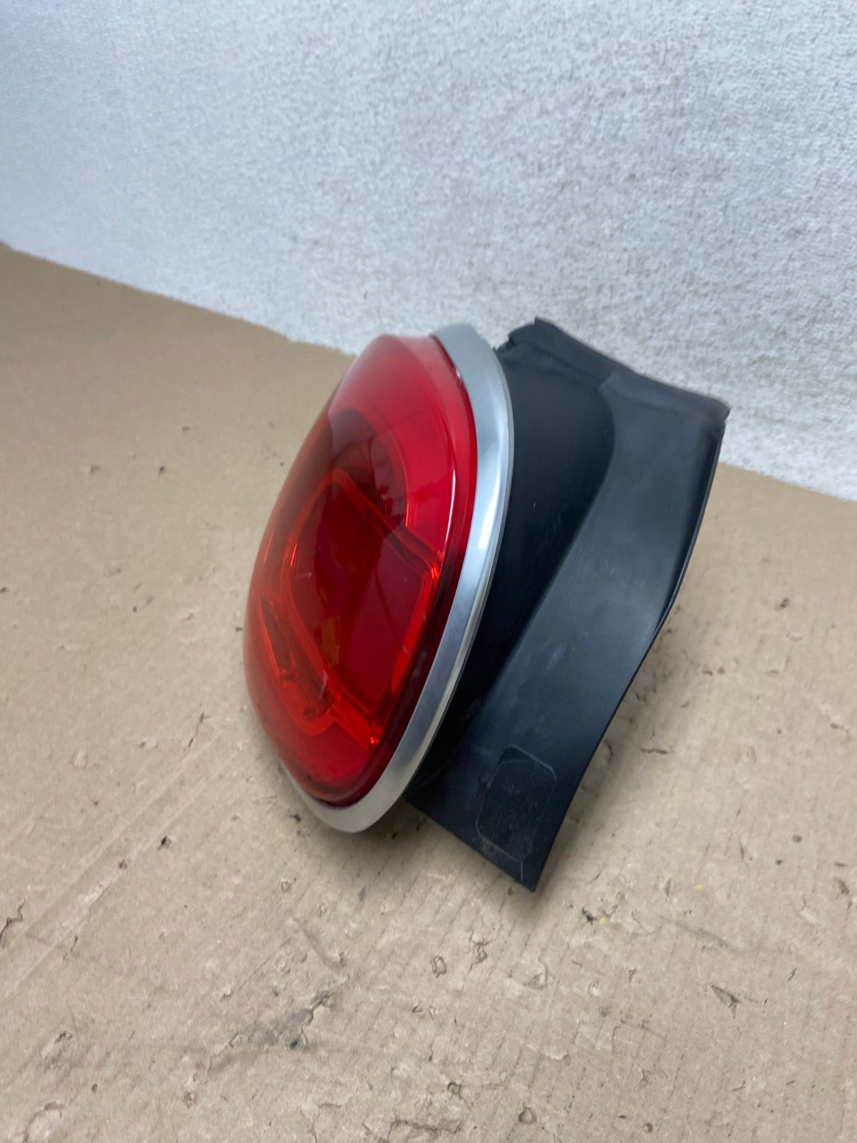 2014 to 2017 Fiat 500L Left Driver LH Side Tail Light AG6993 LK1