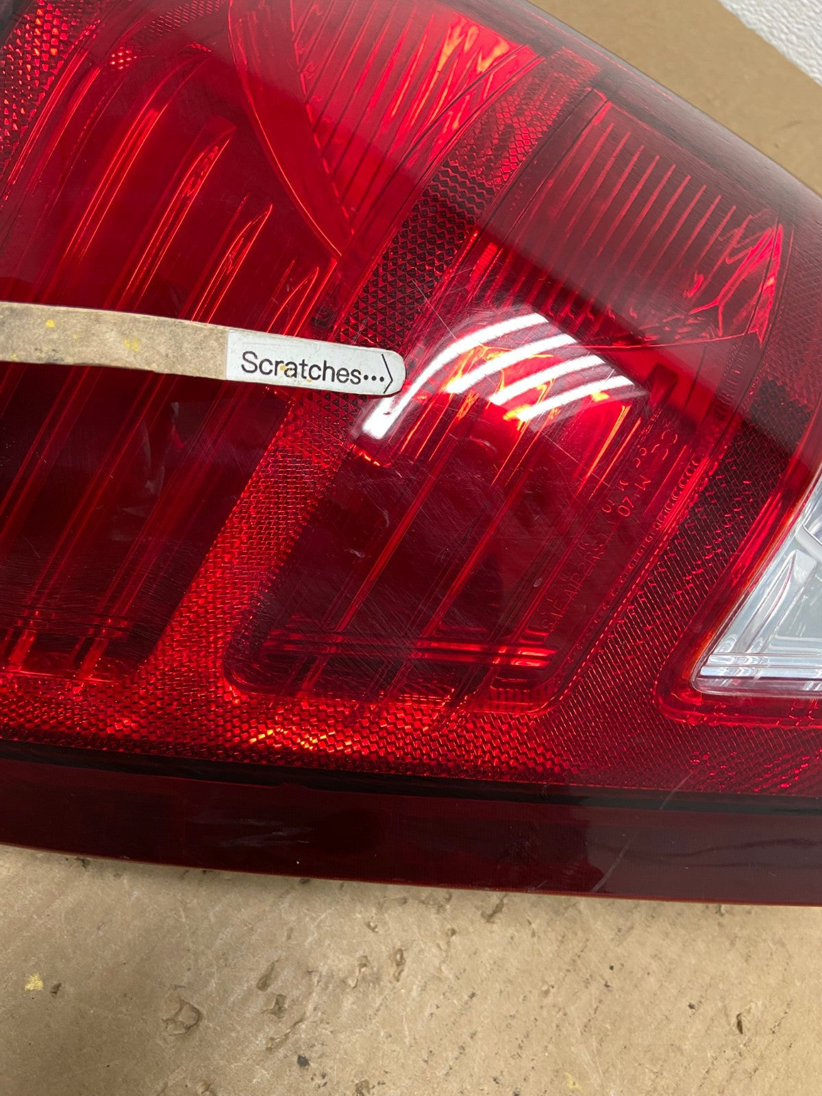 2007 2008 2009 2010 Jeep Grand Cherokee Left Driver Lh Tail Light  AC1334 LK3