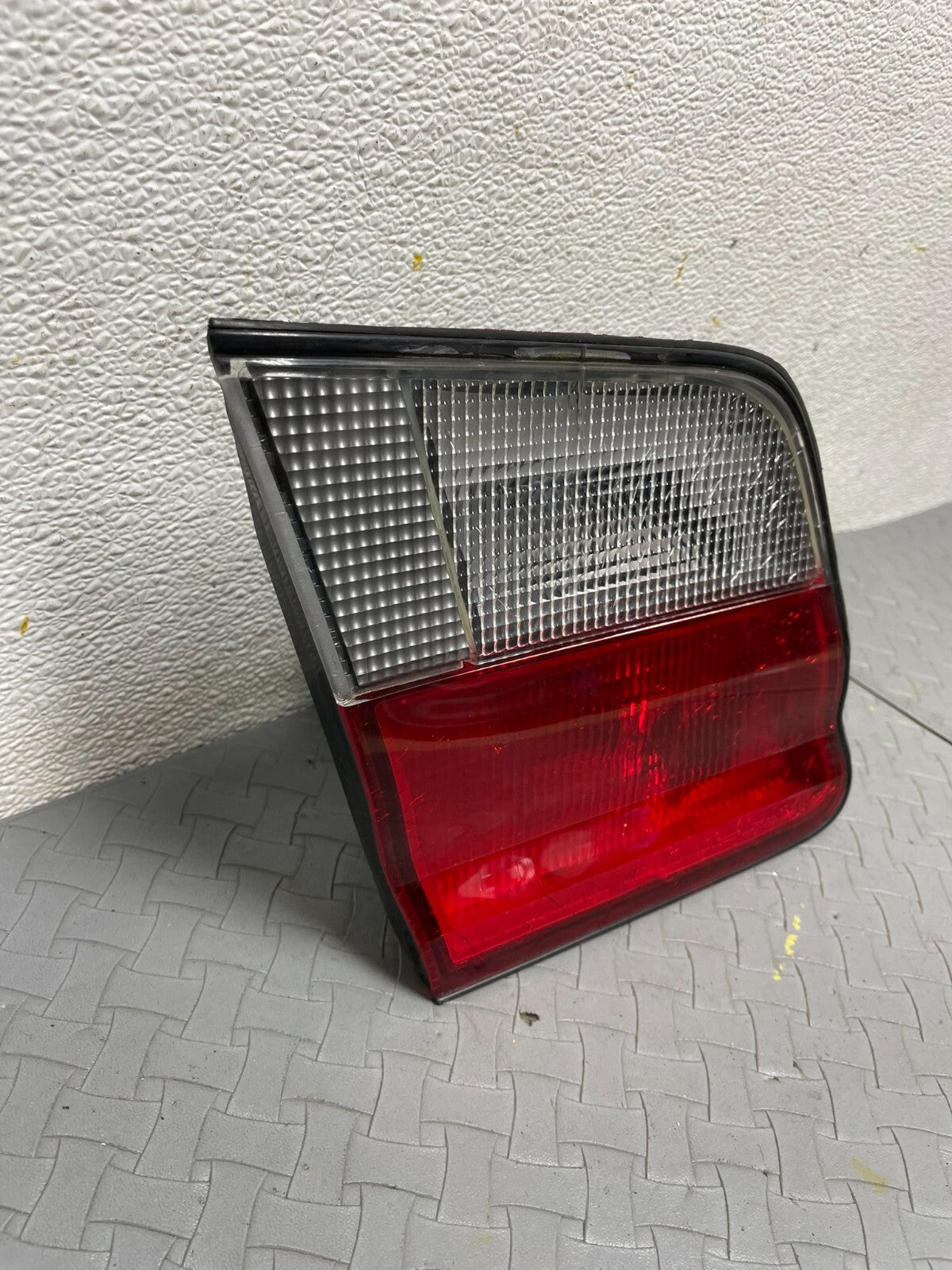 1995 1996 Nissan Maxima Left Driver LH Side Inner Tail Light Oem A50082