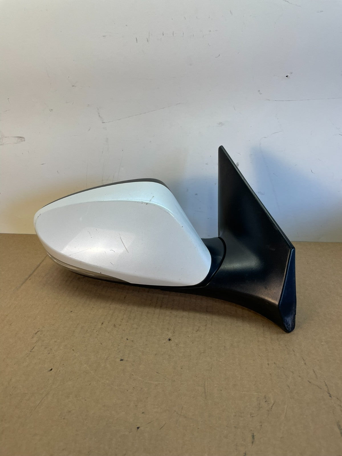 2012 2013 2014 Hyundai Elantra Right Passenger Door Mirror AG2732 MS0