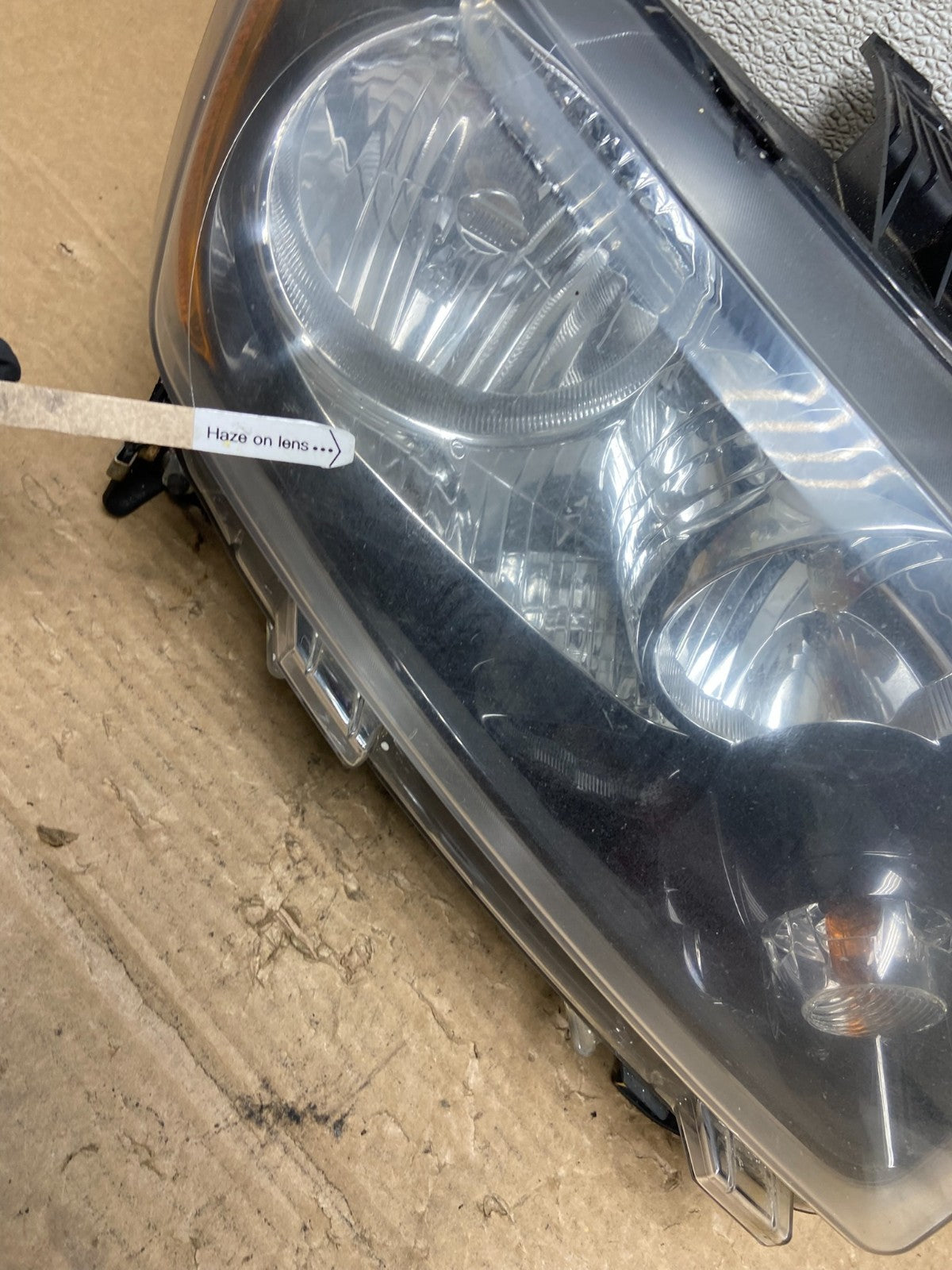 2011-2013 Jeep Grand Cherokee Right Passenger Halogen Headlight AB4883 DW4