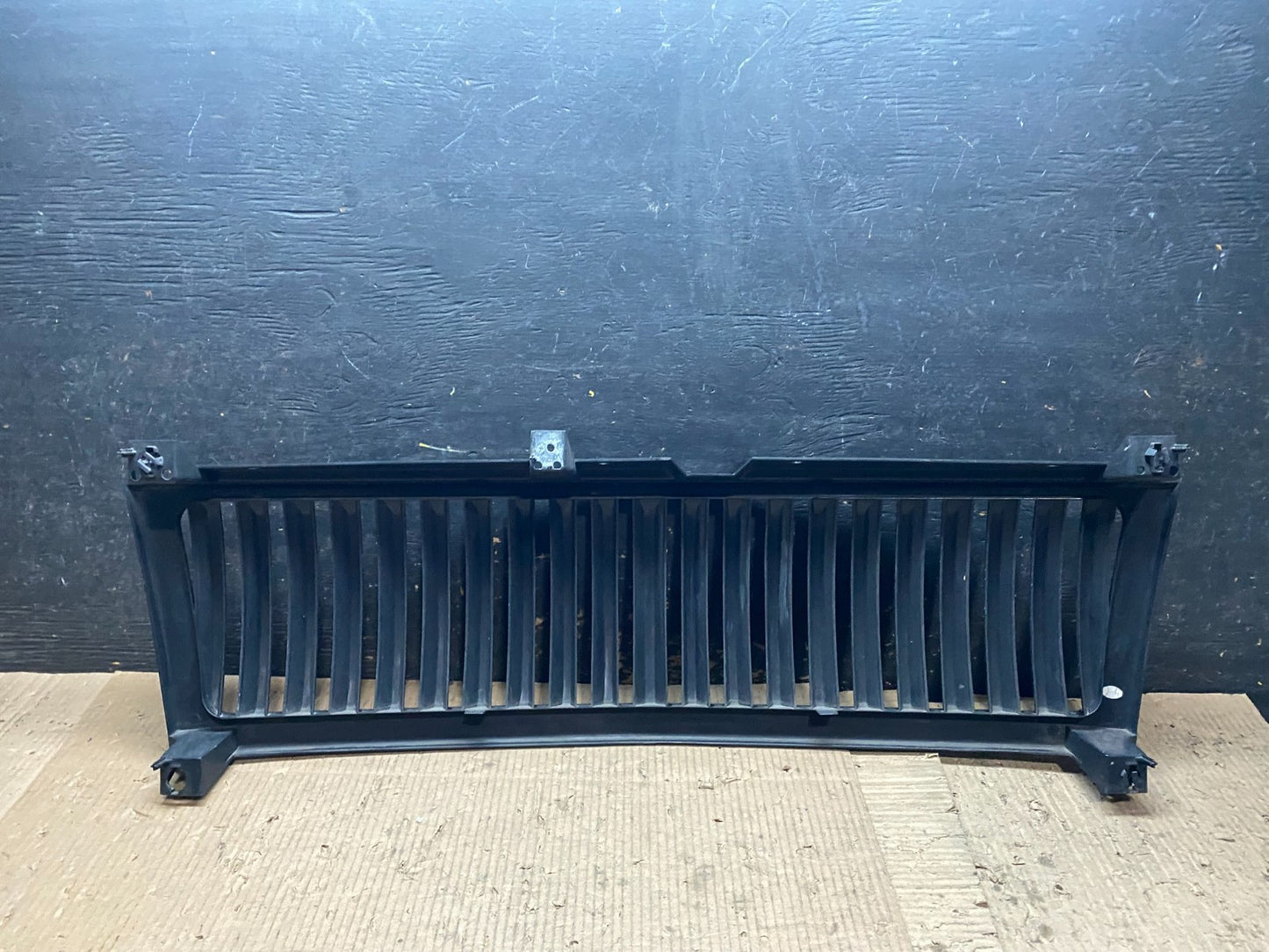 1999 to 2002 Chevrolet Silverado Matte Black ABS Vertical Grille W61723