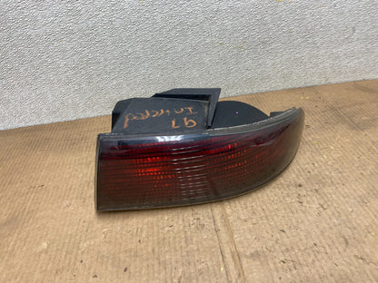 1993 to 1997 Dodge Interpid Right Passenger Side Tail Light AA63740