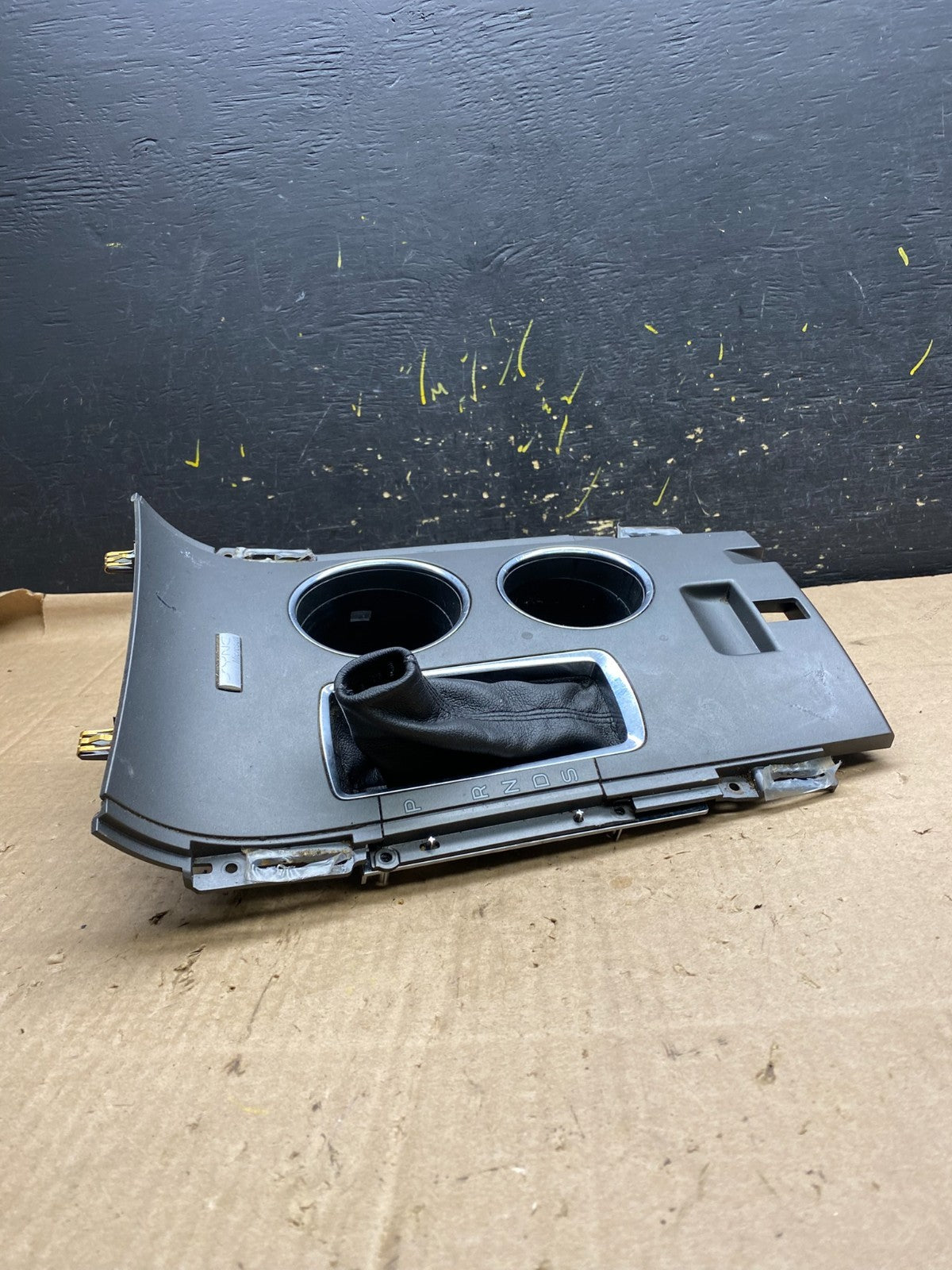 2011 - 2014 Ford Edge Center Console Cup Holder Shifter Bezel Trim OEM Z1701 DG2