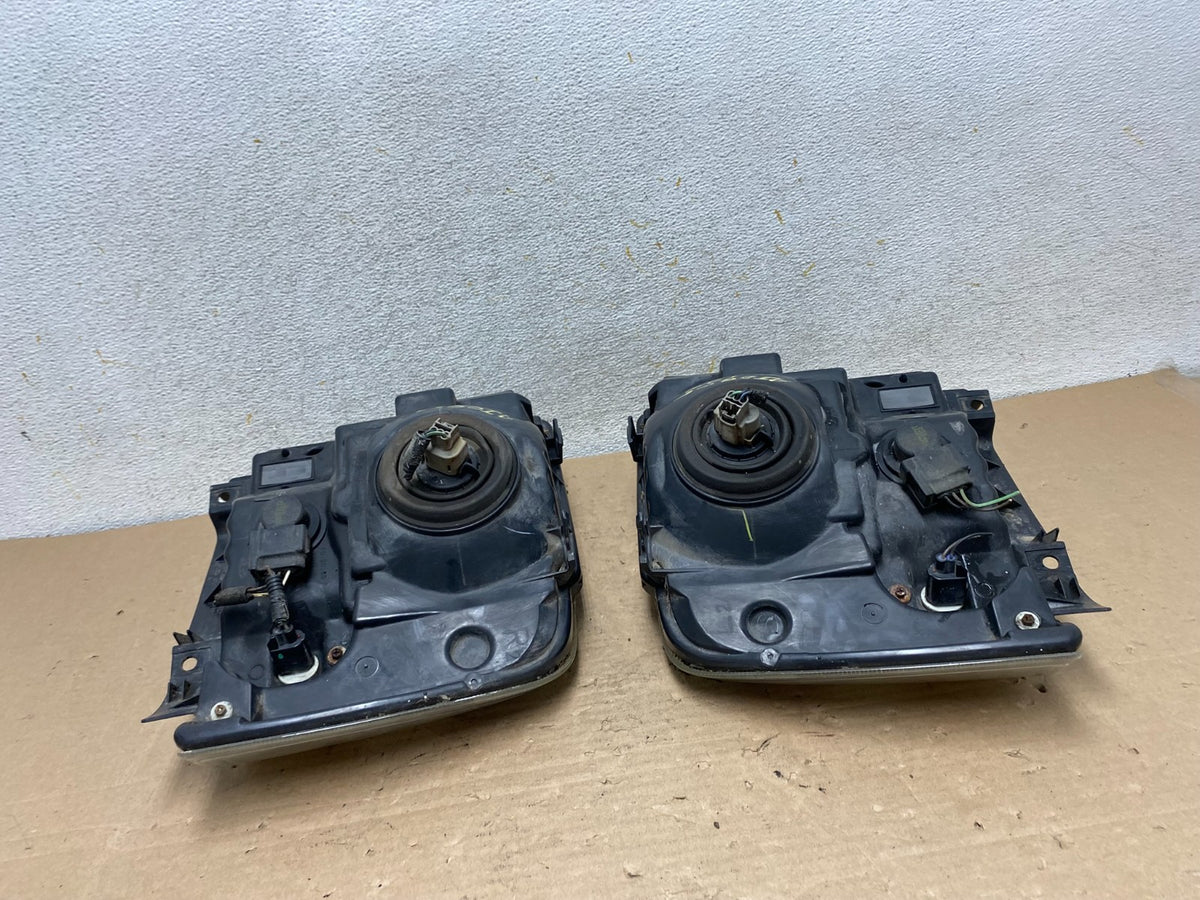 2005-2007 Ford F-250 F250 Super Duty Left+Right Side Headlights AI0955 DW11