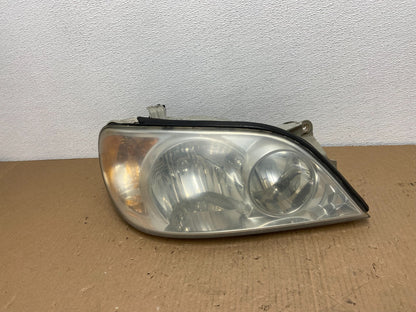 2002 to 2005 Kia Sedona Right Passenger RH Side Headlight AB6631 DG0
