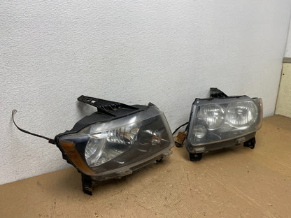 2011-2013 Jeep Grand Cherokee Left+Right Halogen Headlights AD8230 DW2