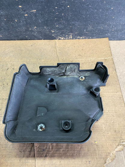 2004 2005 2006 Chevrolet Equinox Engine Cover 3.4L OEM Q9818 DG5