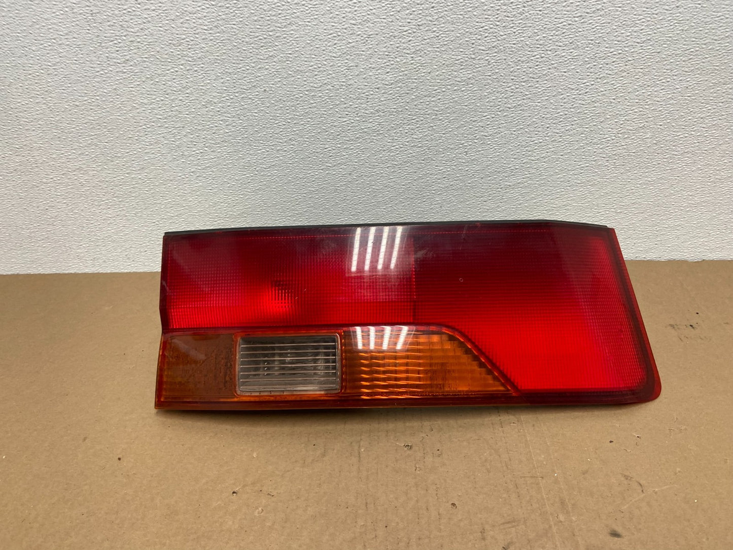1999 2000 2001 Honda Odyssey Left Driver LH Tail Light Inner Oem AB6341 DW0