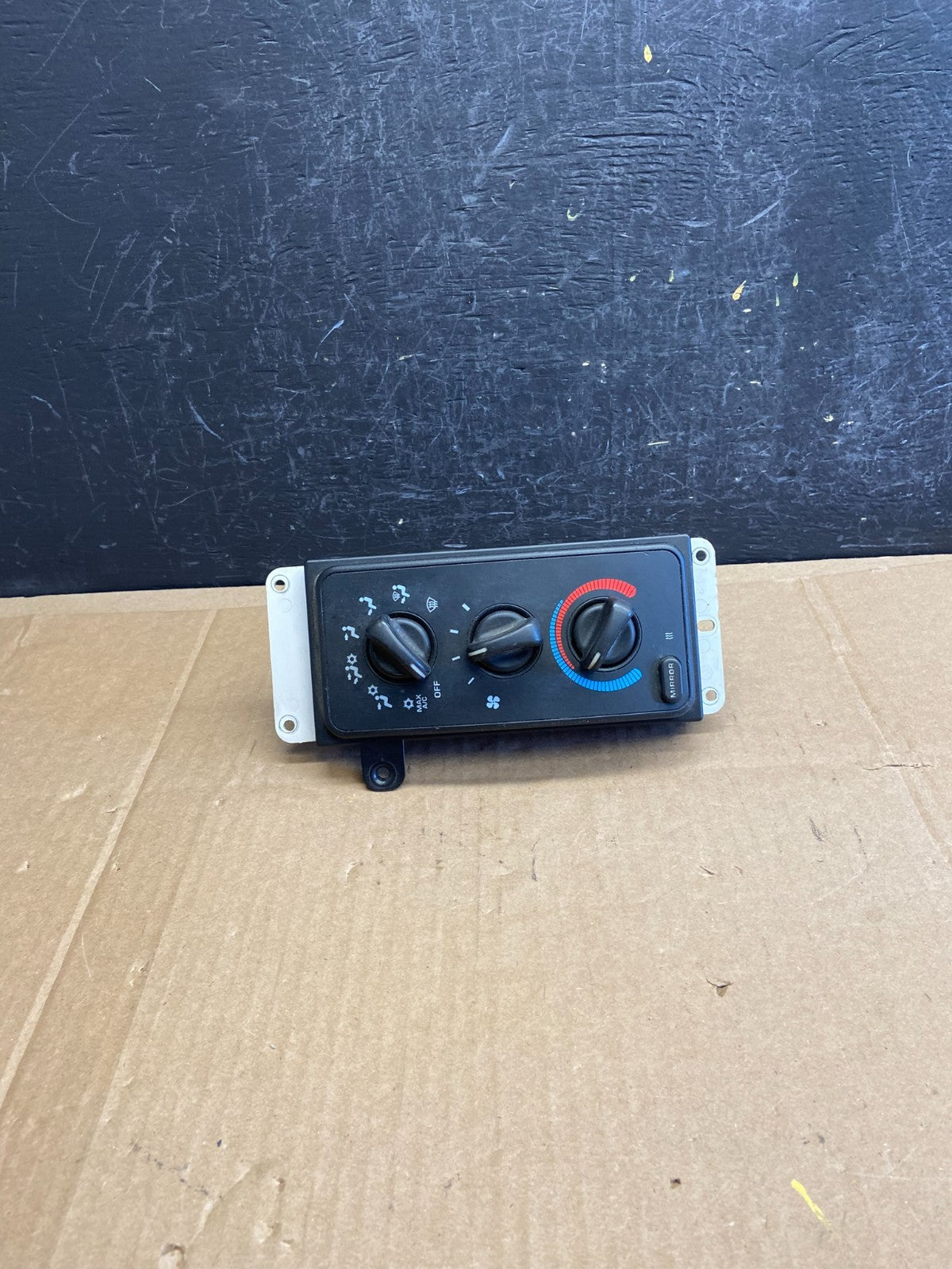1998 to 2001 Dodge Ram 1500 Temperature Climate Control Heat AC Heater AD2123 DG1