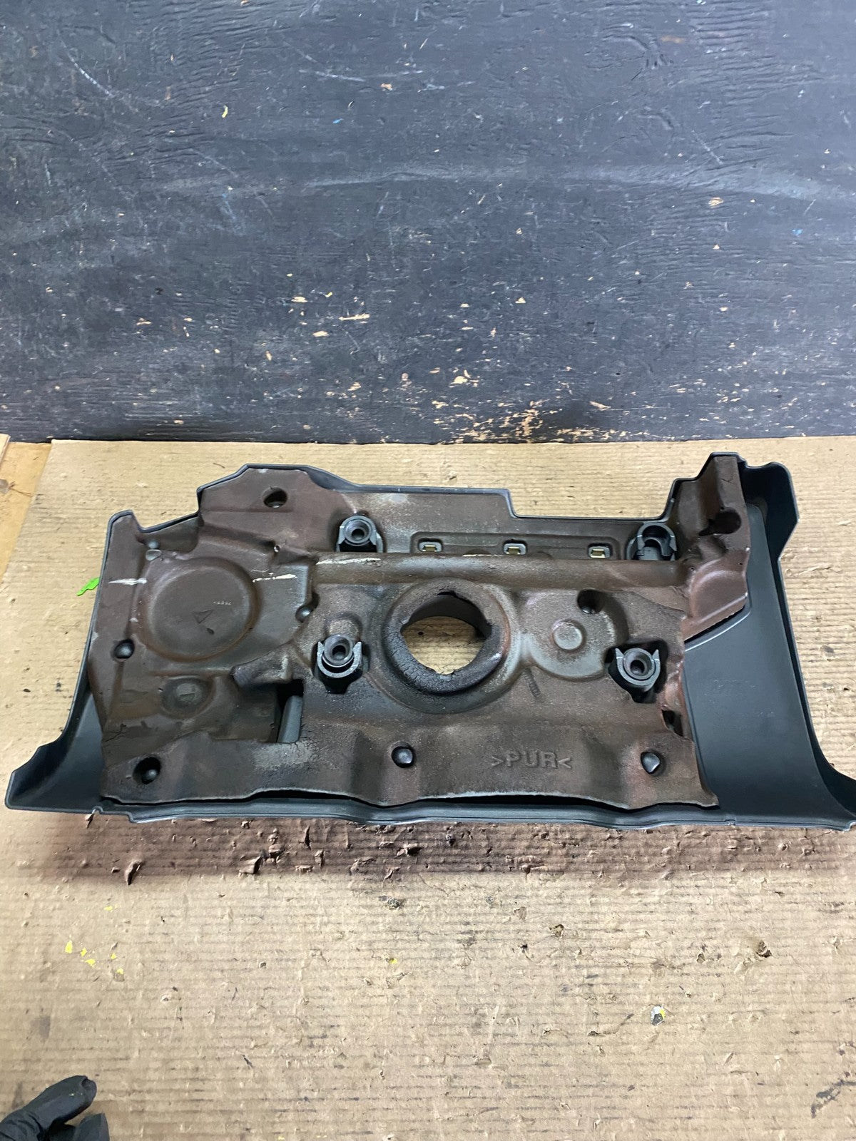 2006 to 2008 Volvo XC90 OEM 3.2L Upper Top Engine Motor Dust Cover Oem S3646 DG4