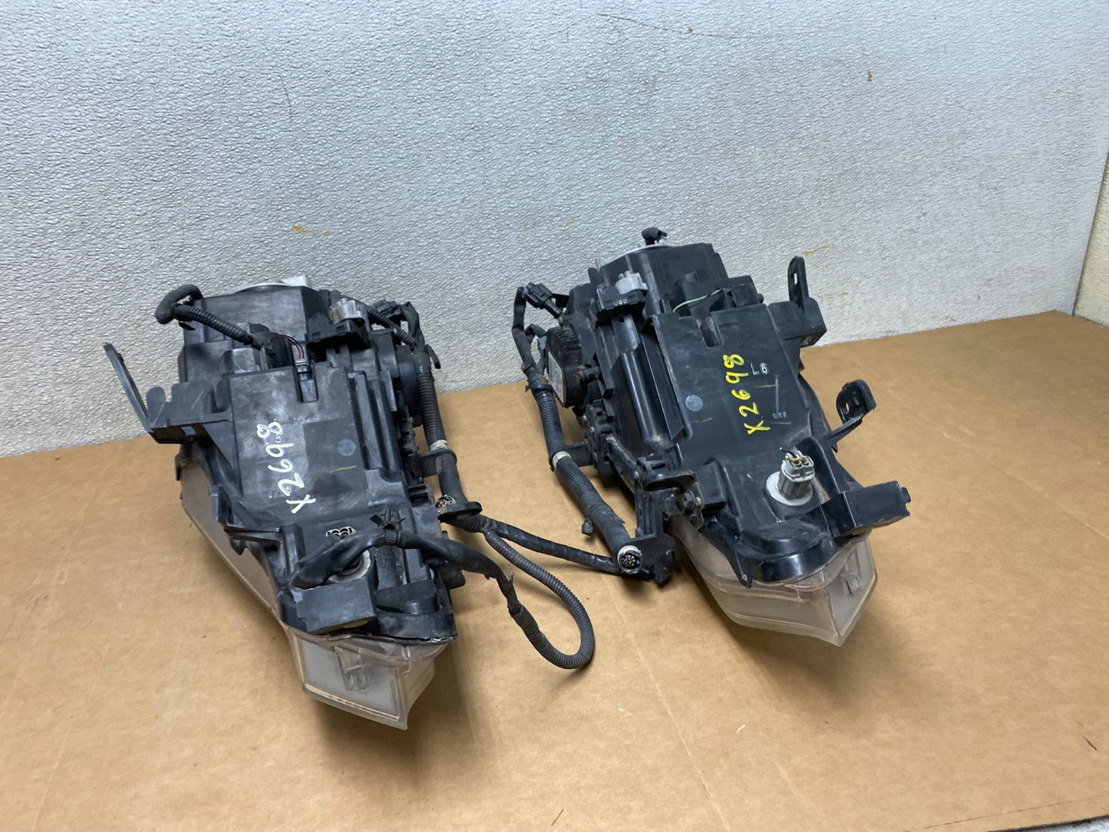 Xenon 2011 2012 2013 2014 Nissan Murano Headlights Left+Right Oem X2698 DW9