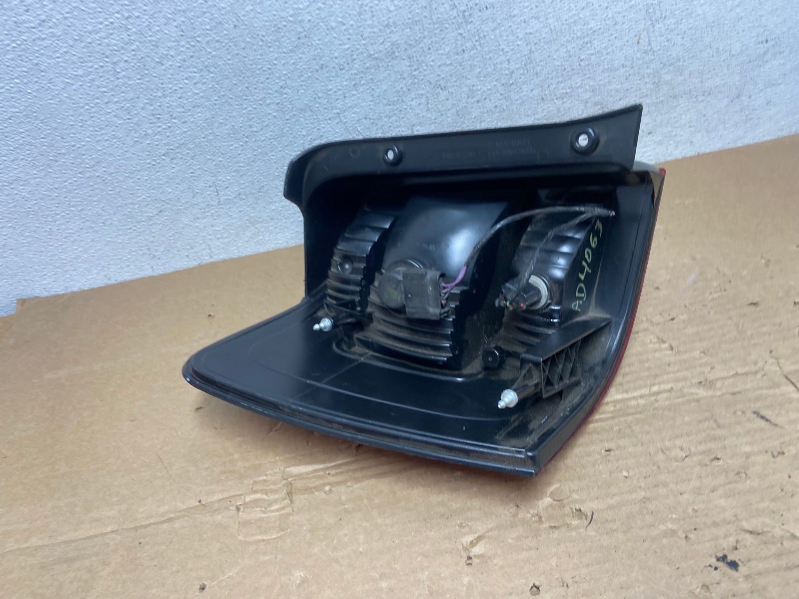 2008 to 2012 Ford Escape Right Passenger RH Side Tail Light AD4063 LK5