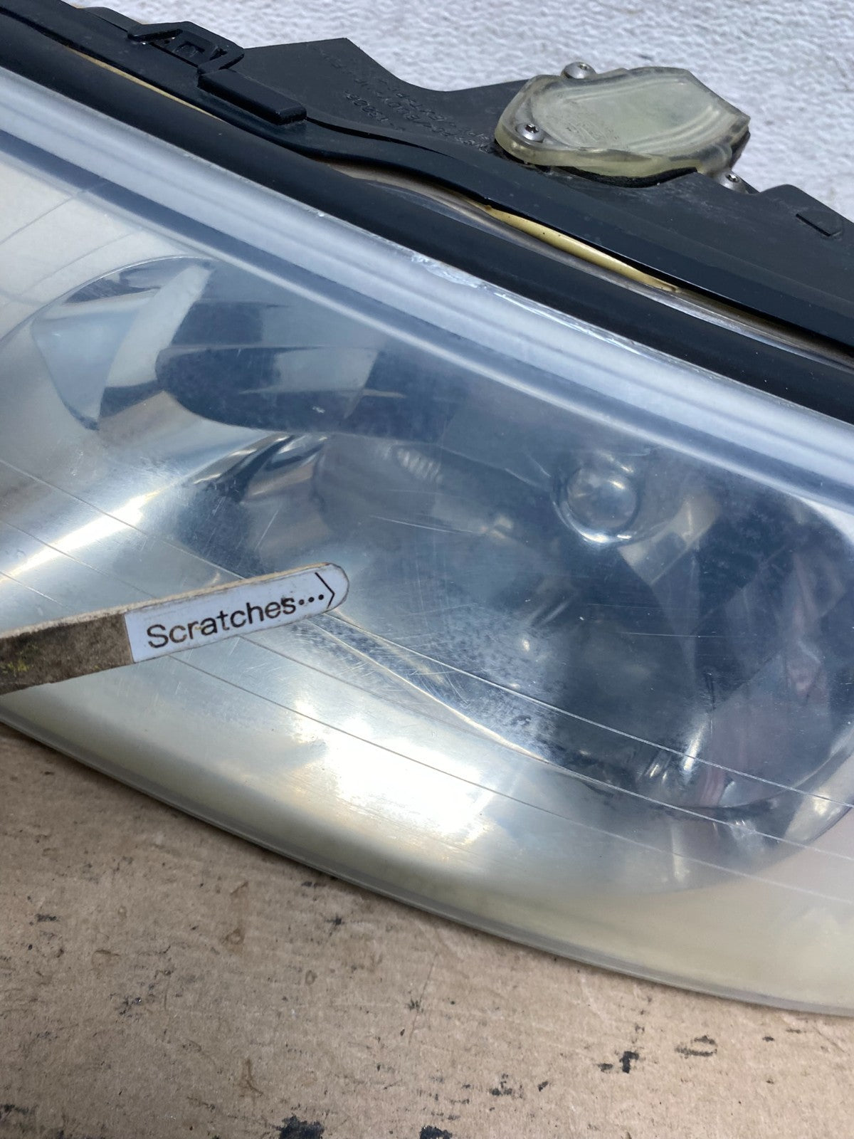 1999 to 2002 Lincoln Continental Left Driver LH Side Headlight AF4571 DW3