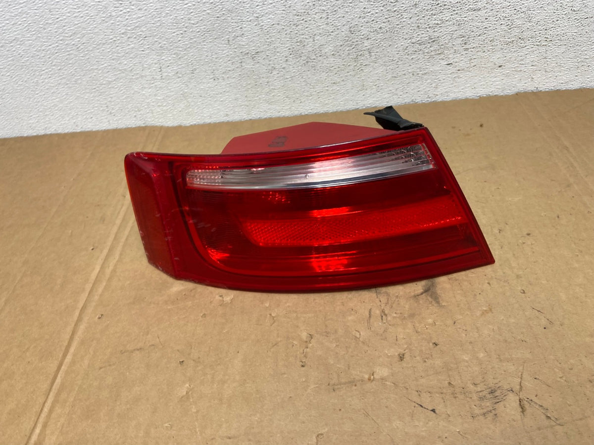 2008 - 2012 Audi A5 S5 Left Driver LH Side Tail Light AD2817 LK0