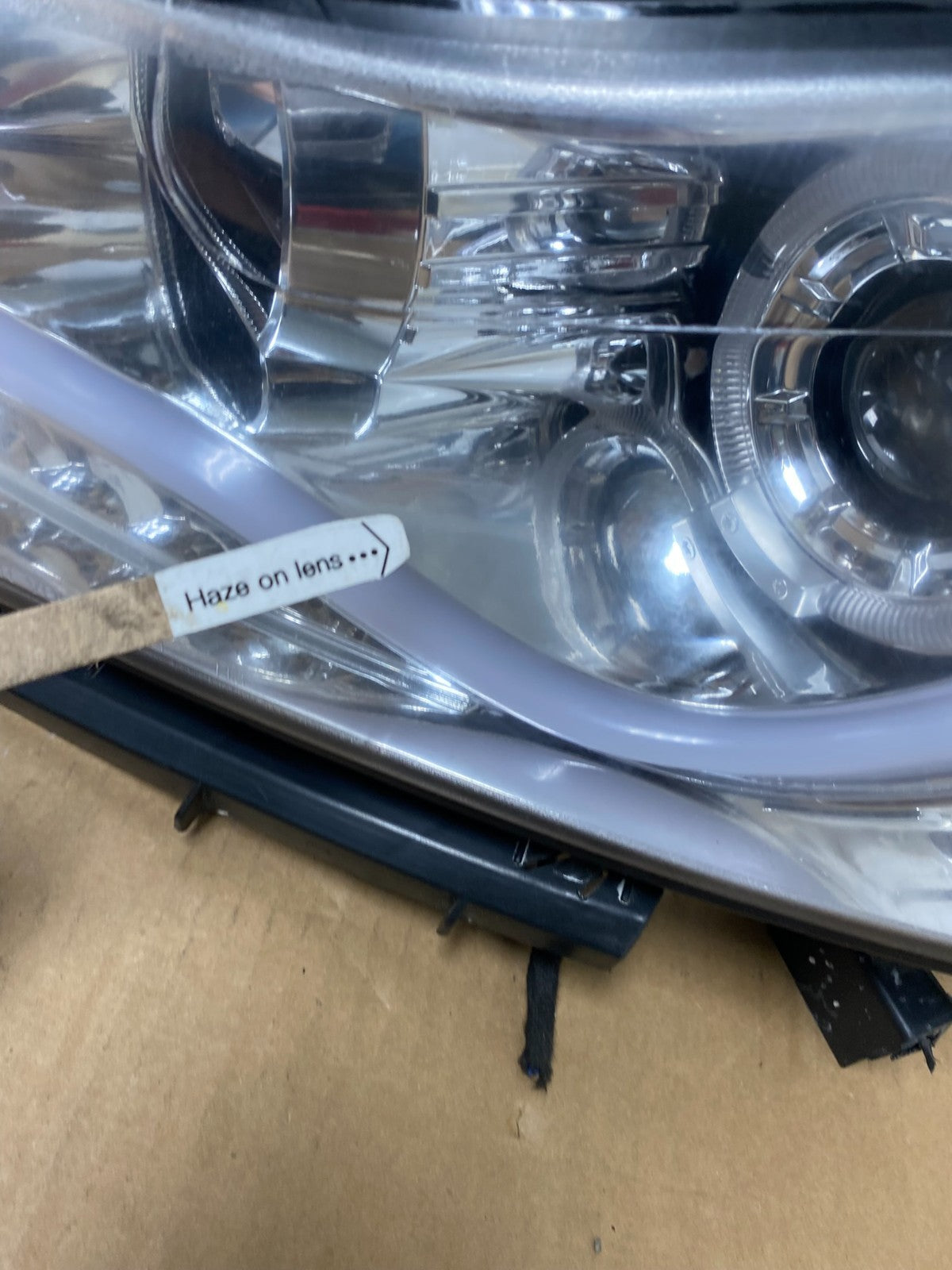 2011 to 2015 Chevrolet Cruze Halogen Left+Right Set Headlights AC7721 DG6