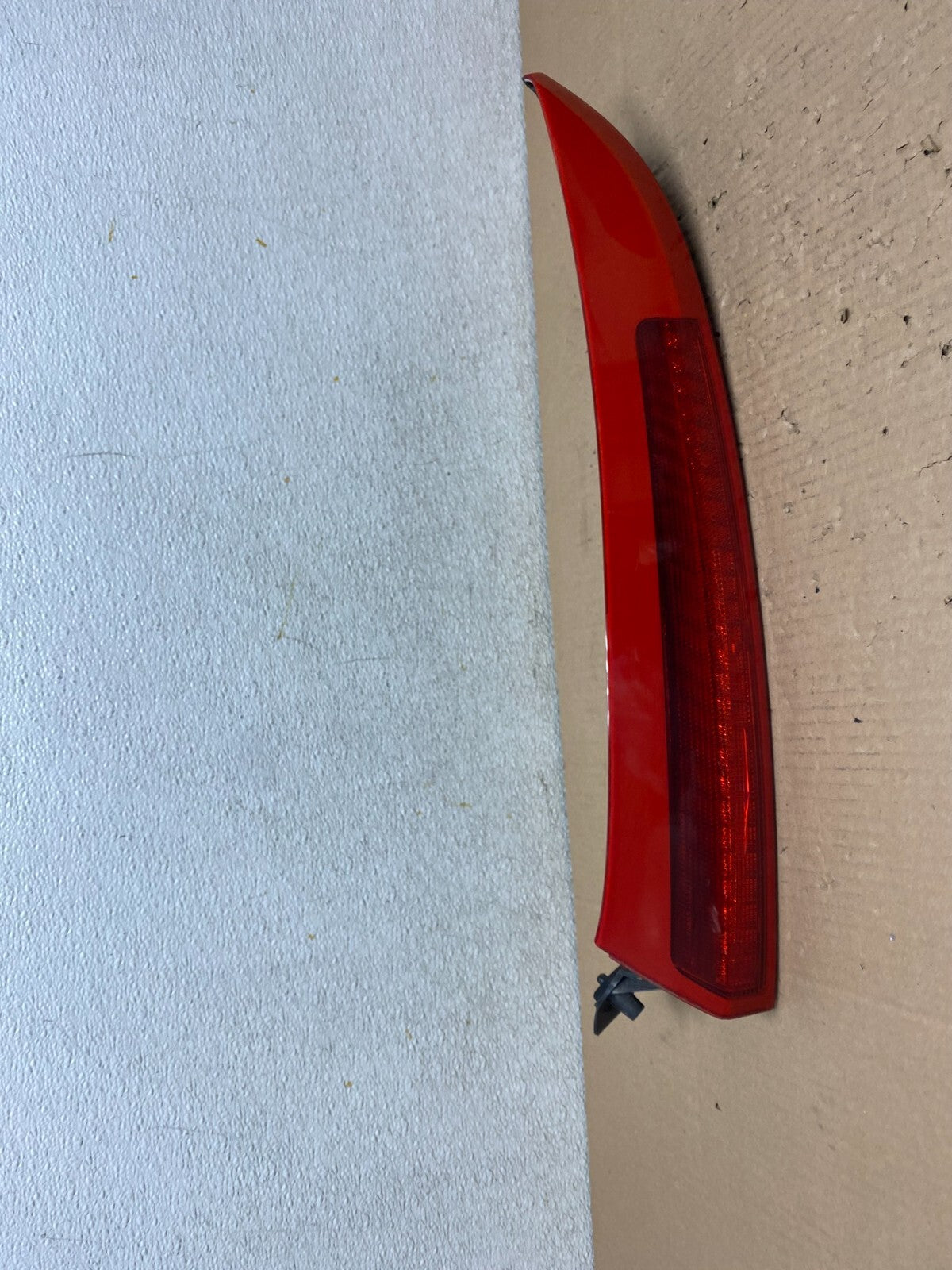 2003 to 2006 Volvo XC90 Left Driver LH Side Upper Tail Light OEM L7234 DW0