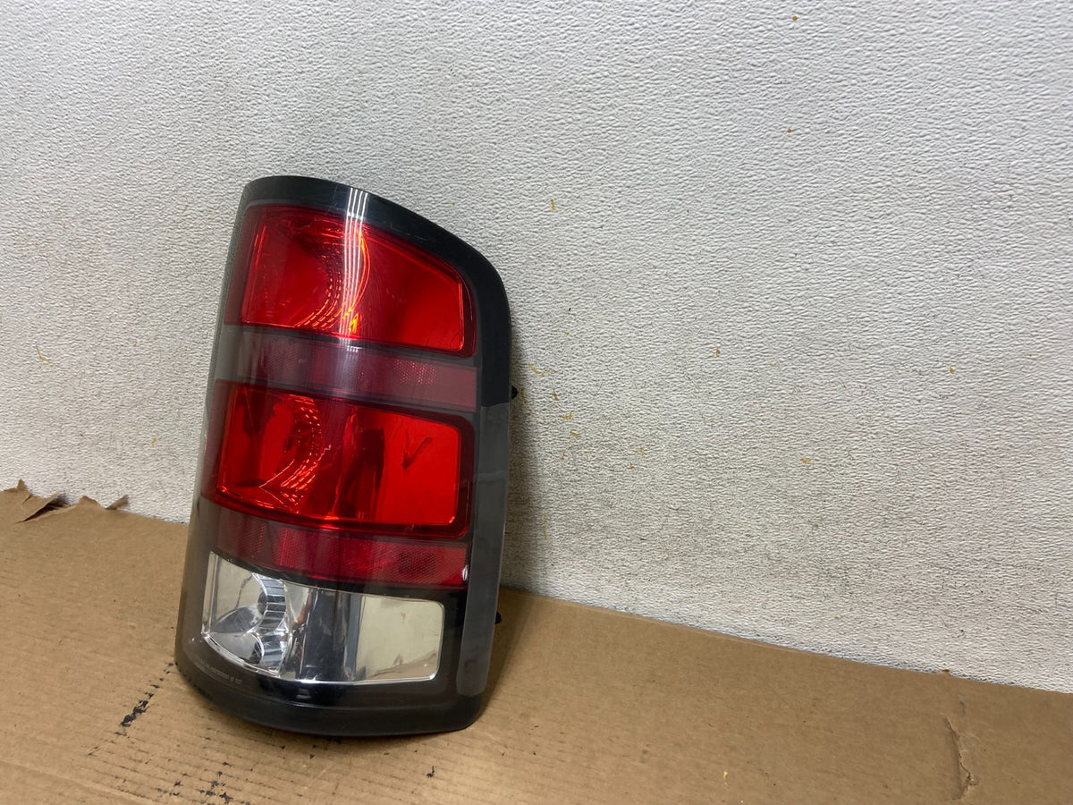 2007 to 2013 GMC Sierra 1500 Right Passenger RH Side Tail Light DEPO AH4073 DW2