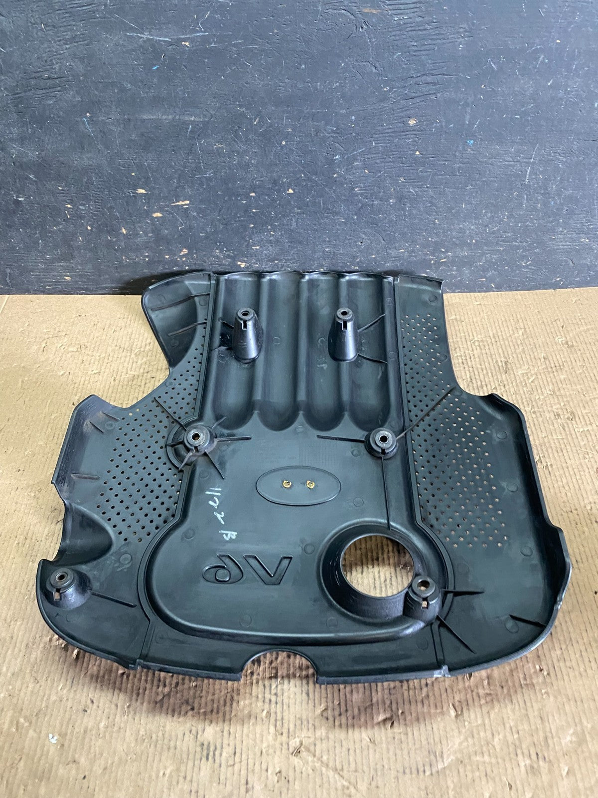 2005 - 2006 Hyundai Santa Fe V6 Engine Motor Cover OEM p5827 DG5