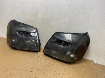 2005 to 2009 Chevrolet Equinox Left+Right Set Halogen Headlights AH9174 DW2
