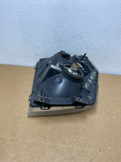 2008-2014 Ford Econoline E150 E250 E350 Right Passenger Headlight AD6032 DW8