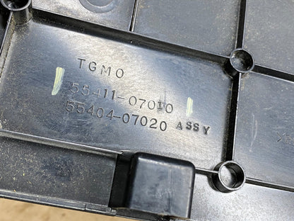 2005 to 2010 Toyota Avalon Cluster Speedometer Instrument Bezel T5805 DG6
