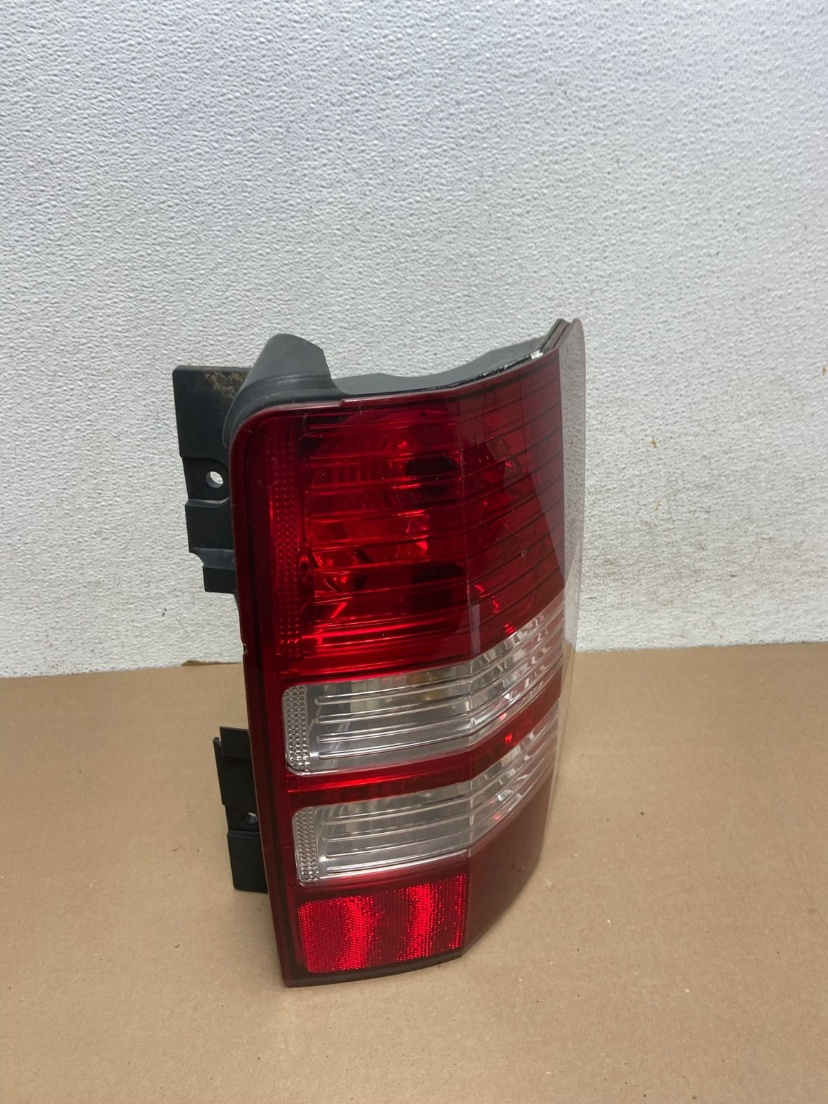 2008 to 2012 Jeep Liberty Right Passenger RH Side Tail Light AG3287 LK2