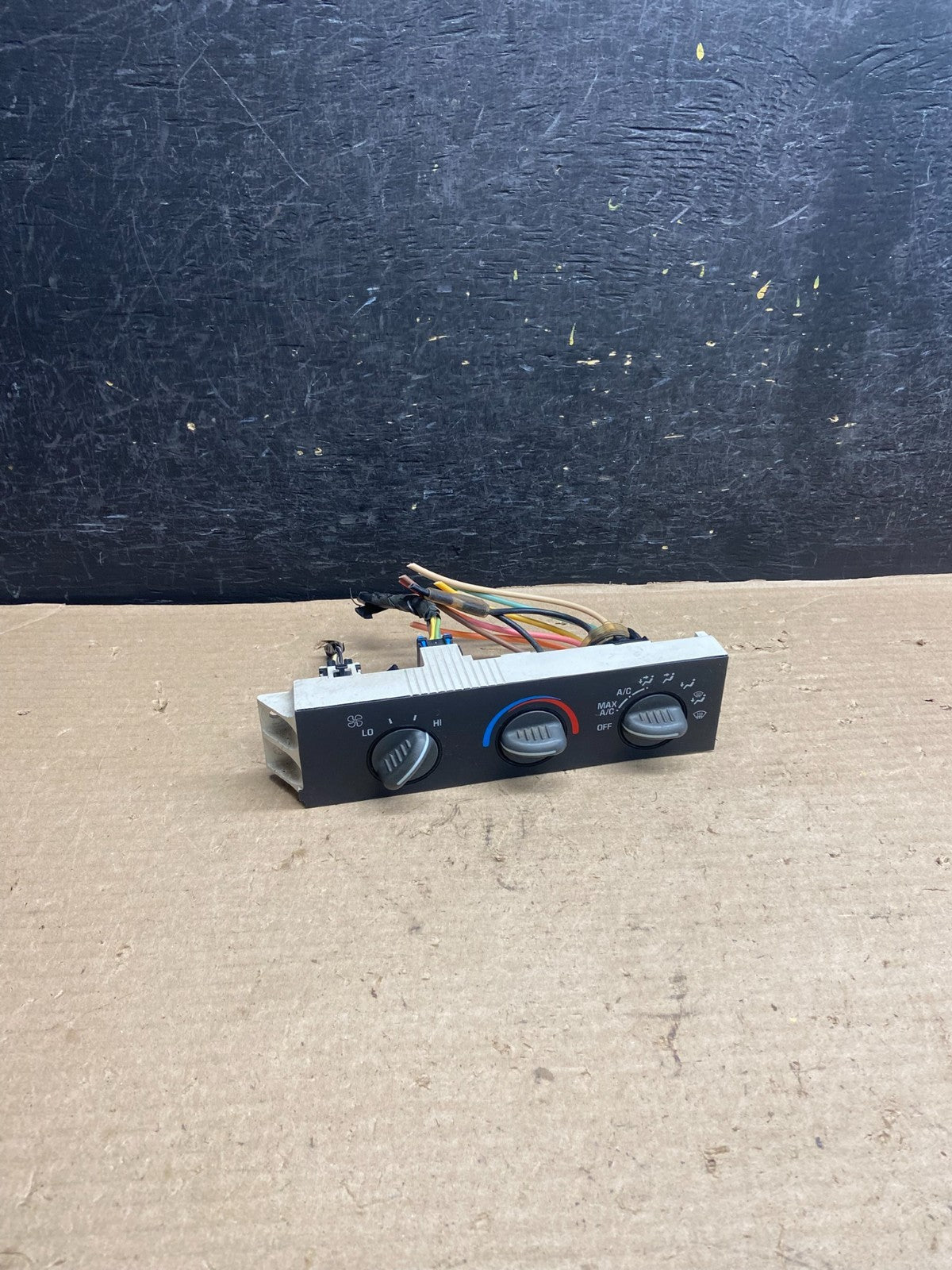 2001 - 2007 GMC Chevrolet Express 1500 Climate Control A/C ah5395 DG0