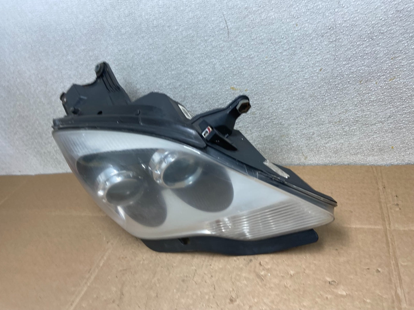2007-2012 Gmc Acadia Halogen Headlight Right Passenger Side Oem Y8758 DW1