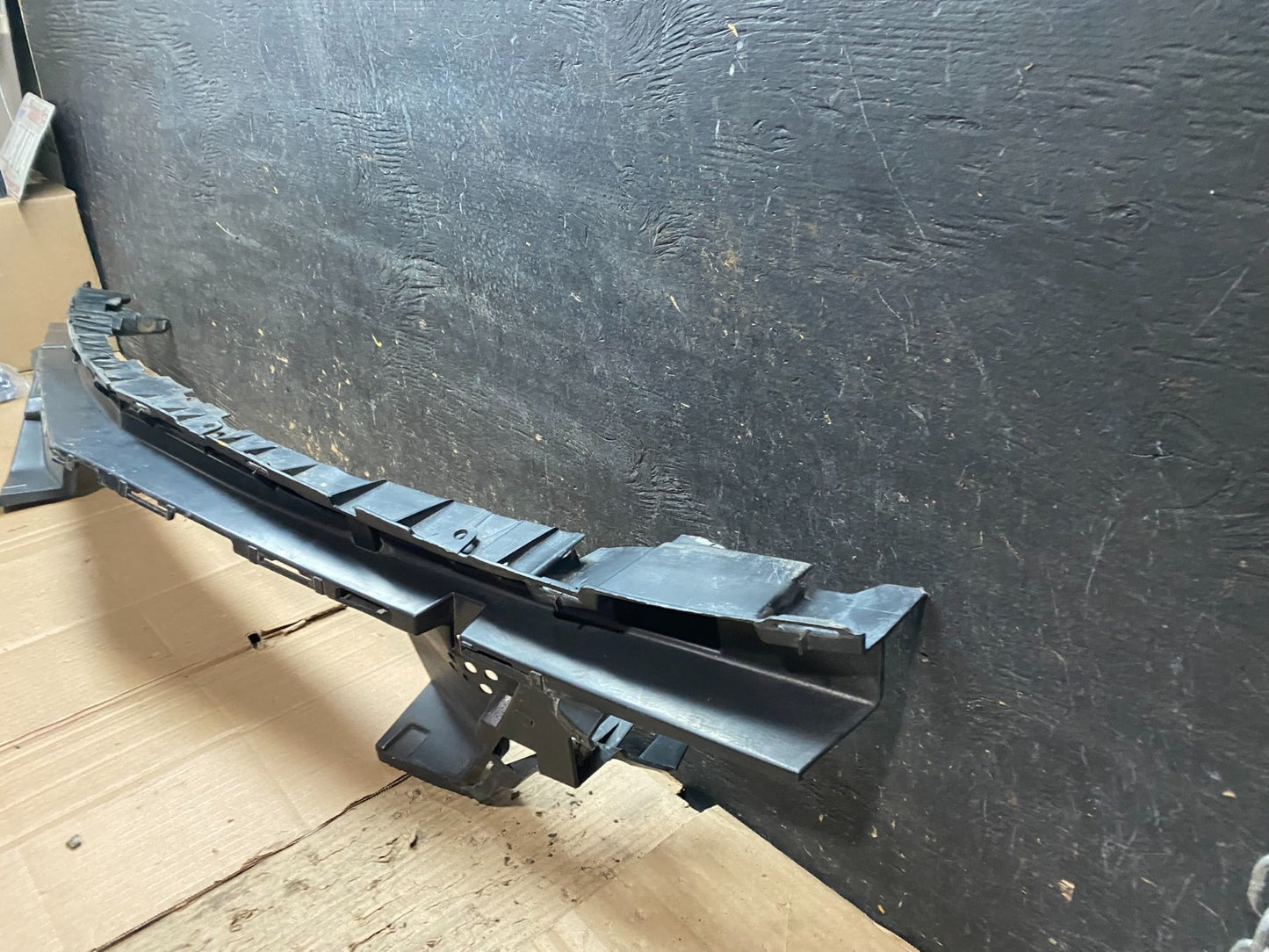 Mercedes-Benz CLS C218 Front Bumper Lower Basic Carrier A2188851465 W4685 PS1