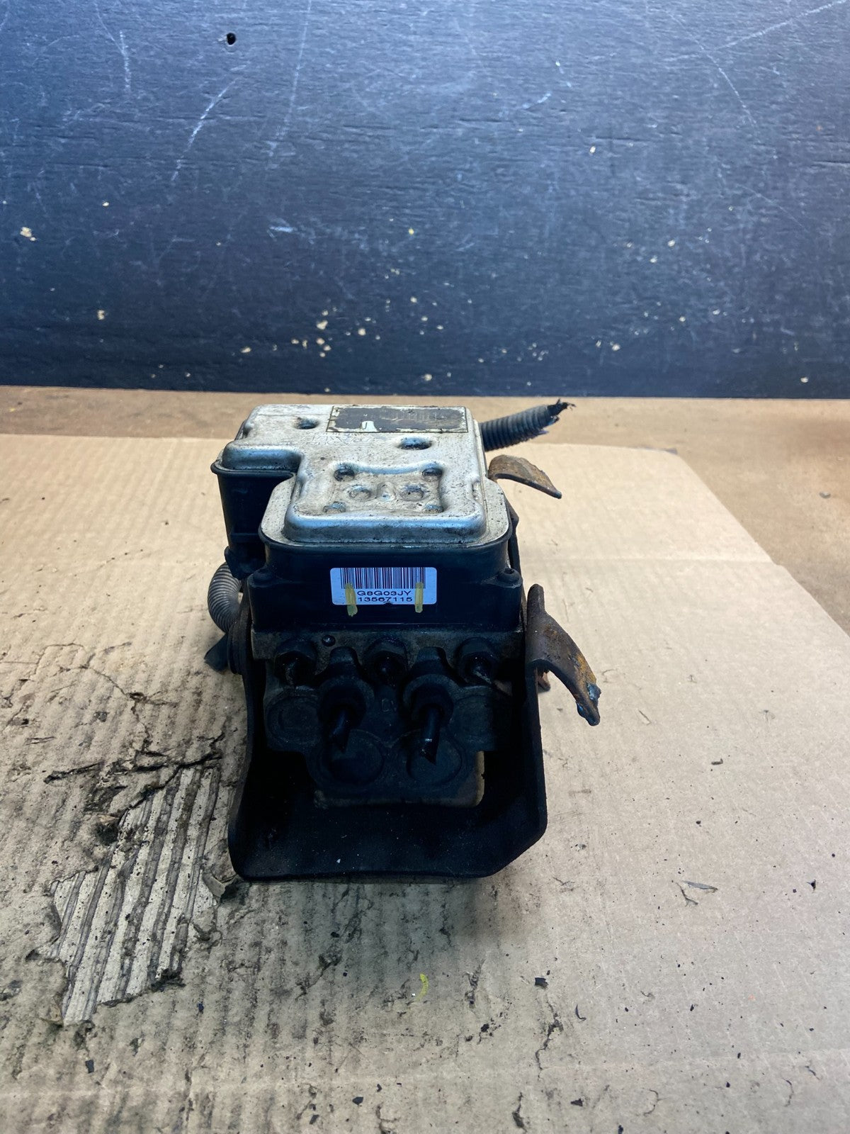 2004-2006 Chevrolet Express ABS Pump Control OEM 13567115 Module Z9008 DG3