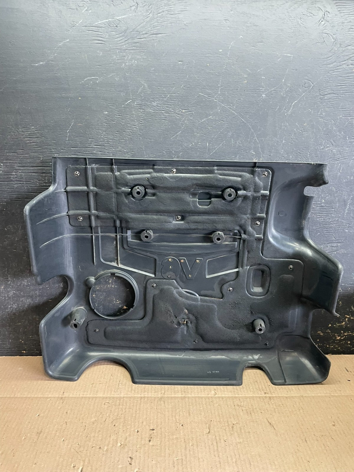 2003 to  2006 Kia Sorento 3.5L V6 Engine Motor Top Lid Cap Cover OEM Z8504 DG6