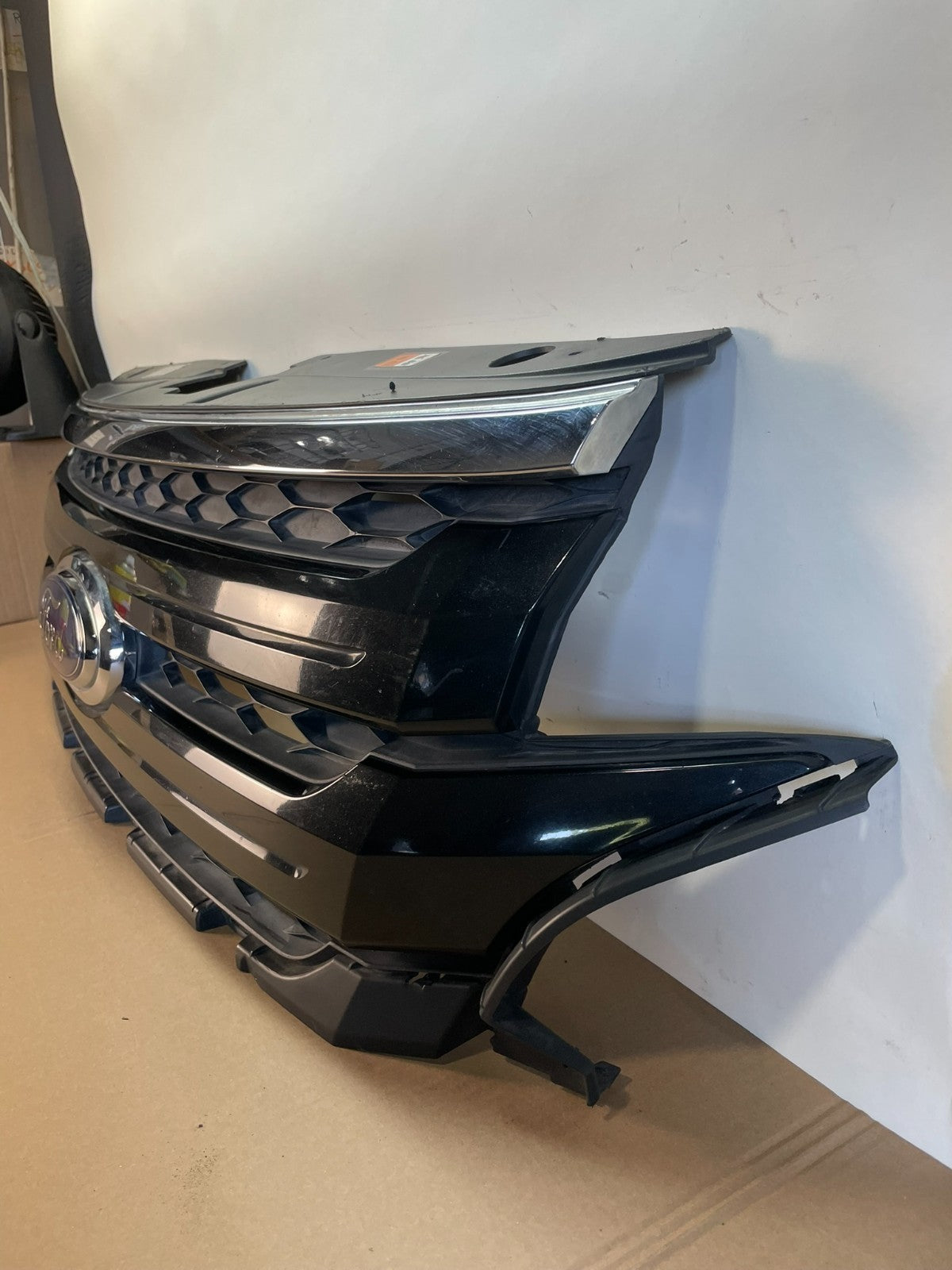 2011 2012 2013 Ford Edge Front Upper Grille Grill Aftermarket AG2567 MS1