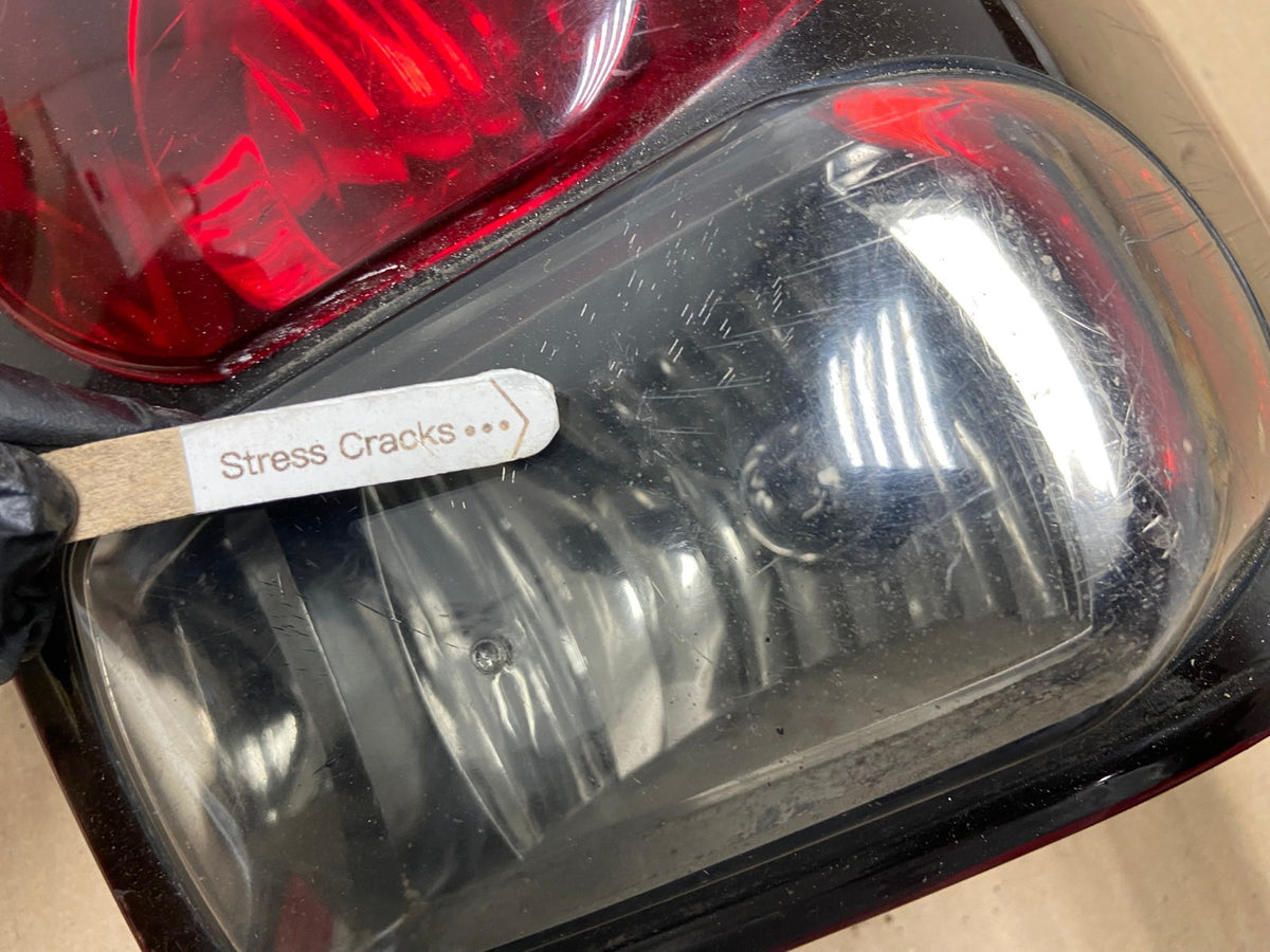 2002 to 2009 Chevrolet Trailblazer Right Passenger Rh Side Tail Light AH5708 LK4