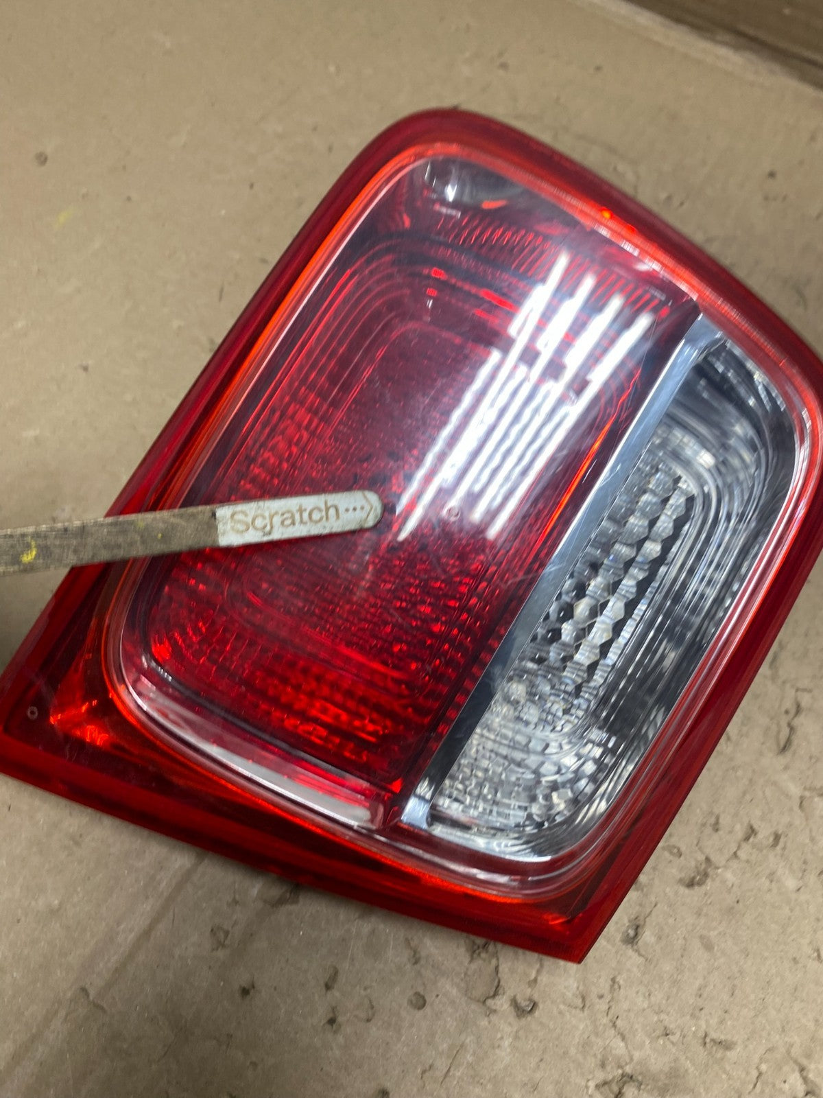 2013-2016 Chevrolet Malibu Left Driver Lh Side Inner Tail Light U1265 DW3