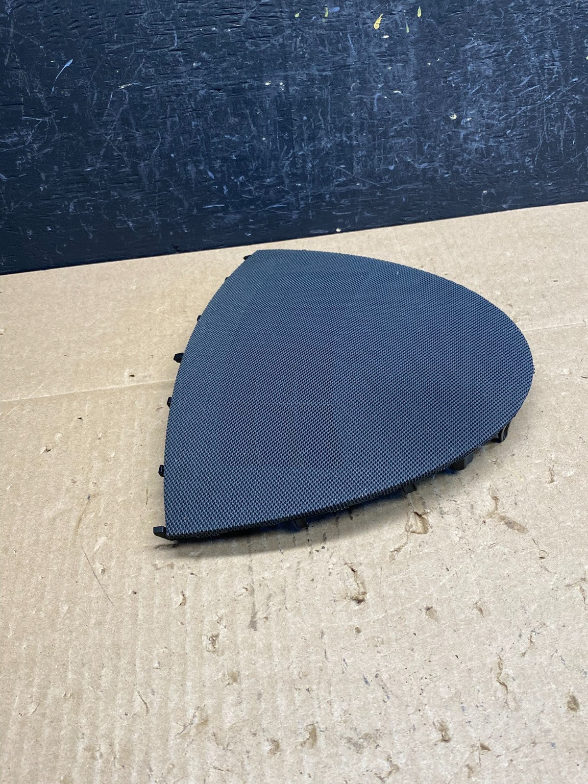 2007-2009 Mercedes E-Class E350 E500 Dash Center Speaker Cover AC6689 DG1