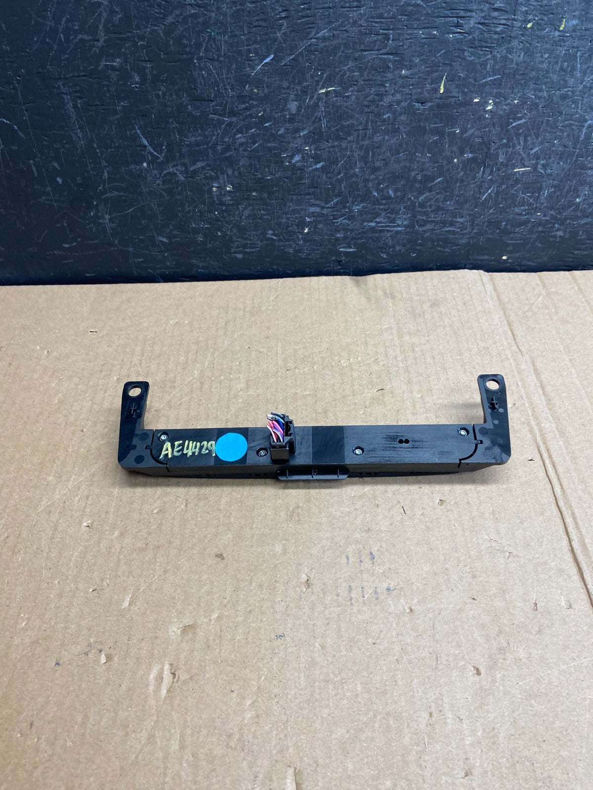 2013 - 2017 Buick Enclave Center Dash Hazard Waring Multi Switch ae4430 DG3