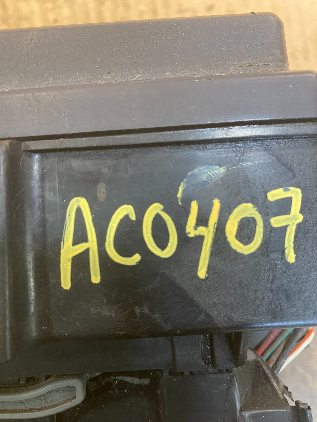 2009 Jeep Grand Cherokee Fuse Box Relay Panel 04692215aa ac0407 DG7