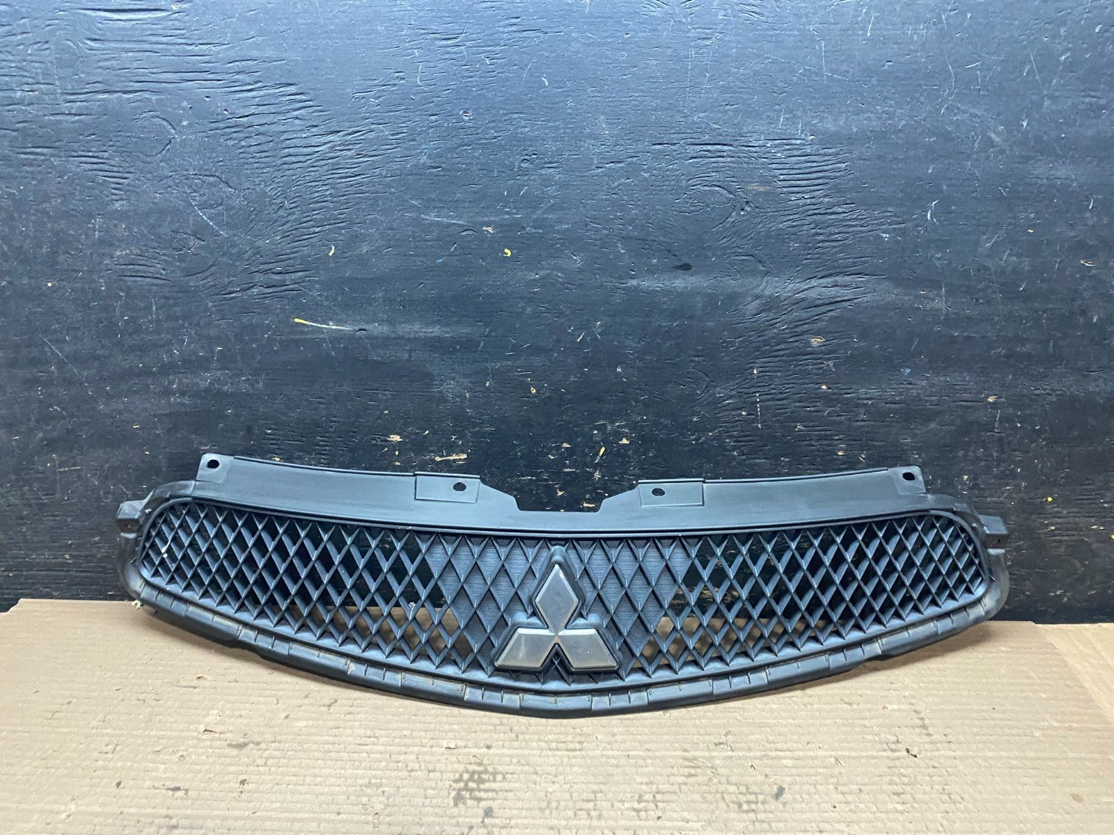 2009 to 2012 Mitsubishi Eclipse Front Upper Grille Grill OEM  V2468 DG0
