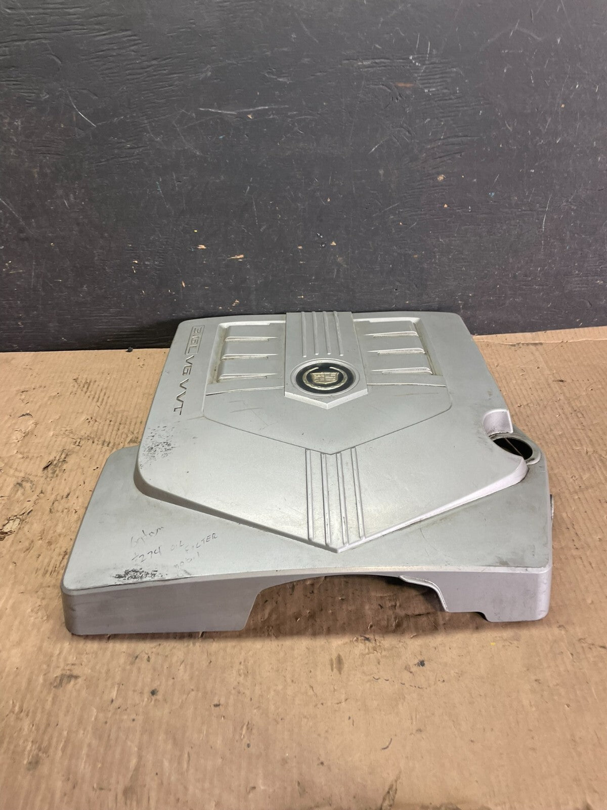 2004 to 2007 Cadillac CTS 3.6L Plastic Engine Cover Shield L9672 PS0