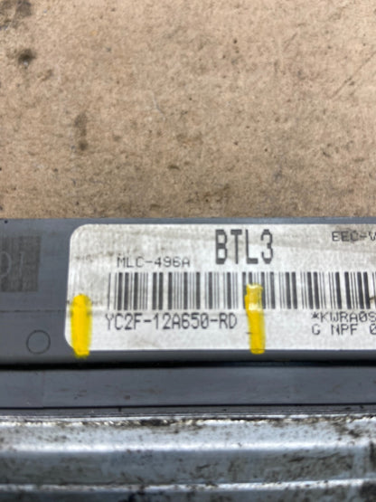 2000 Ford E-Series Engine Control Module Computer ECU ECM Q6037 DG4
