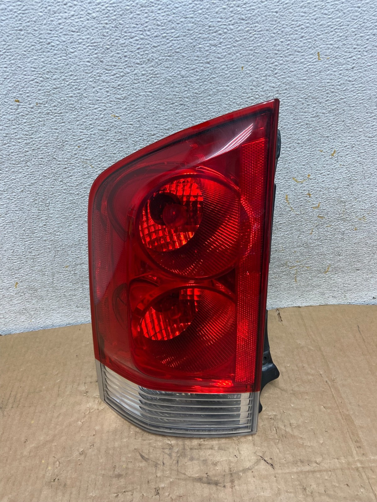 2005 to 2015 Nissan Armada Left Driver Lh Side Tail Light AI7847 LK0