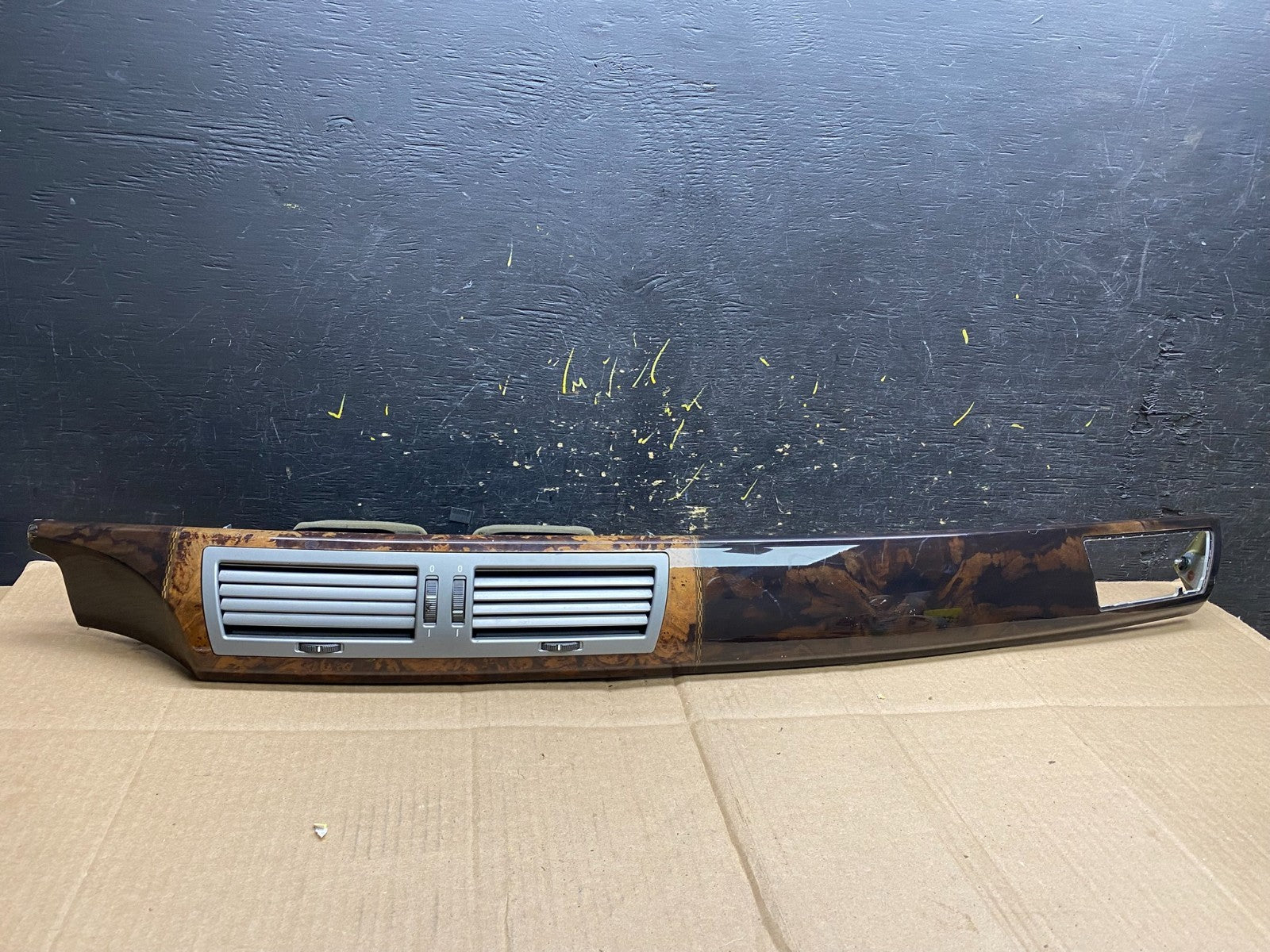 2006-2008 BMW 750i 750Li E65 Front Center Dash Air Vent Panel Trim OEM AA4545 DG0